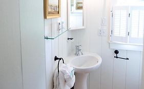 The Cottages At Cabot Cove